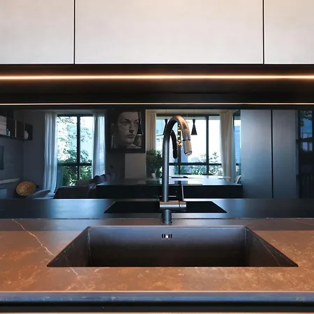 Luxury In Bosco Verticale Isola Apartamento