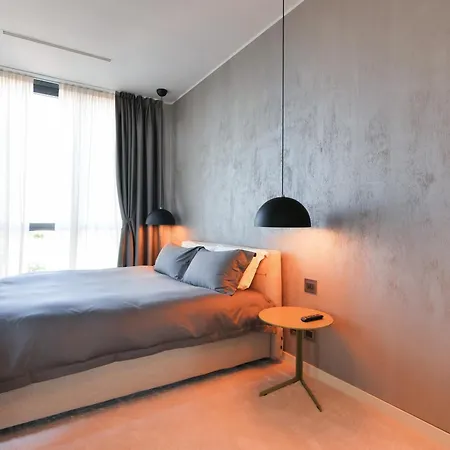 Luxury In Bosco Verticale Isola Apartamento *